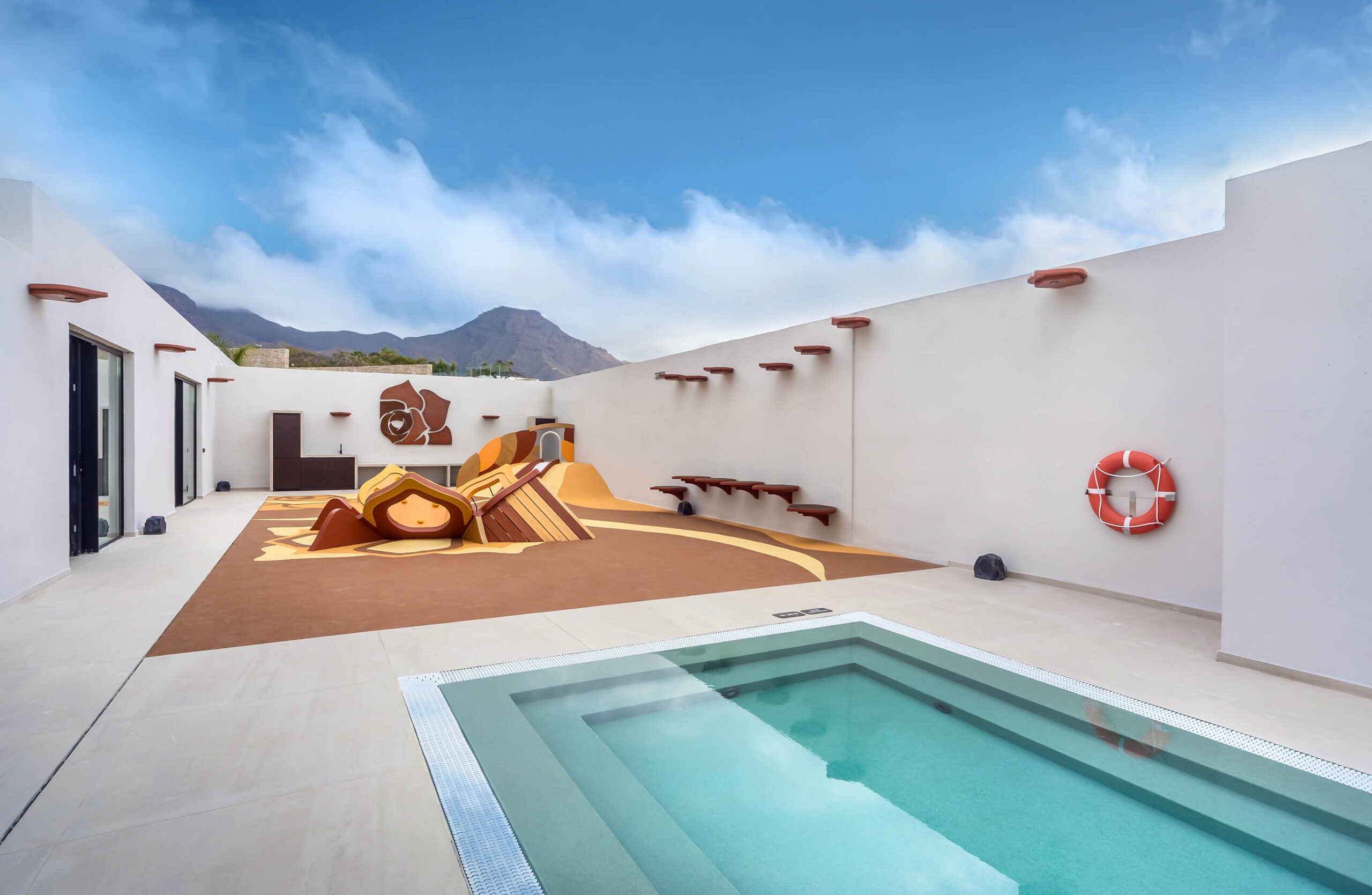 RH Corales Villas Tenerife. Entre Tejados Kids Club